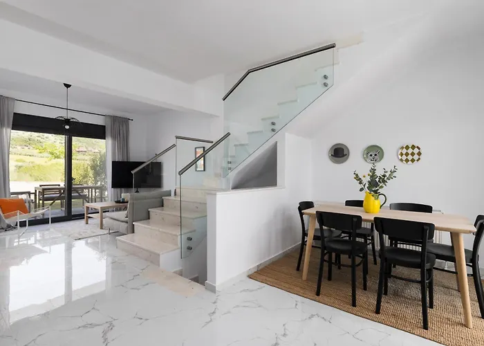 Opal By Halu! - House With Playroom *